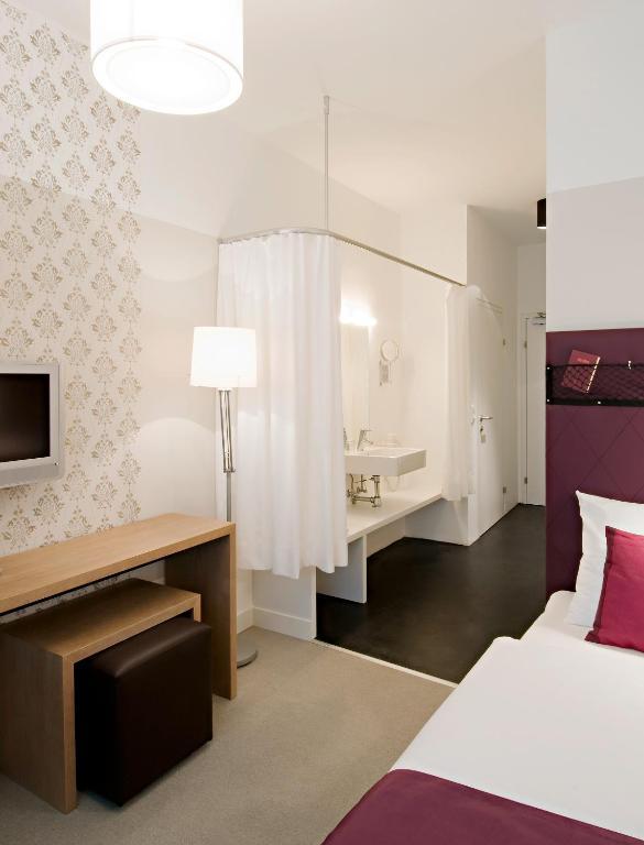 Hotel Zur Schonenburg Schonberg am Kamp Room photo